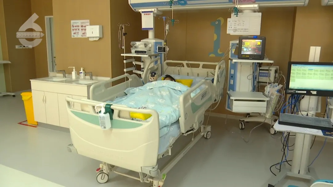 惊险！5岁女童从23楼坠落，奇迹生还！