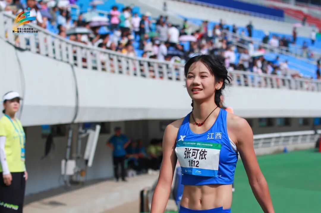 江西16岁小将张可依,金牌! 江西16岁小将张可依,金牌!