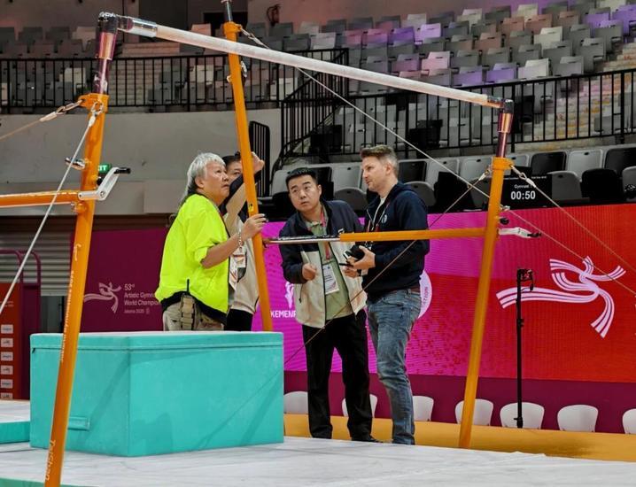 中国体操登顶世锦赛金牌奖牌双榜首！