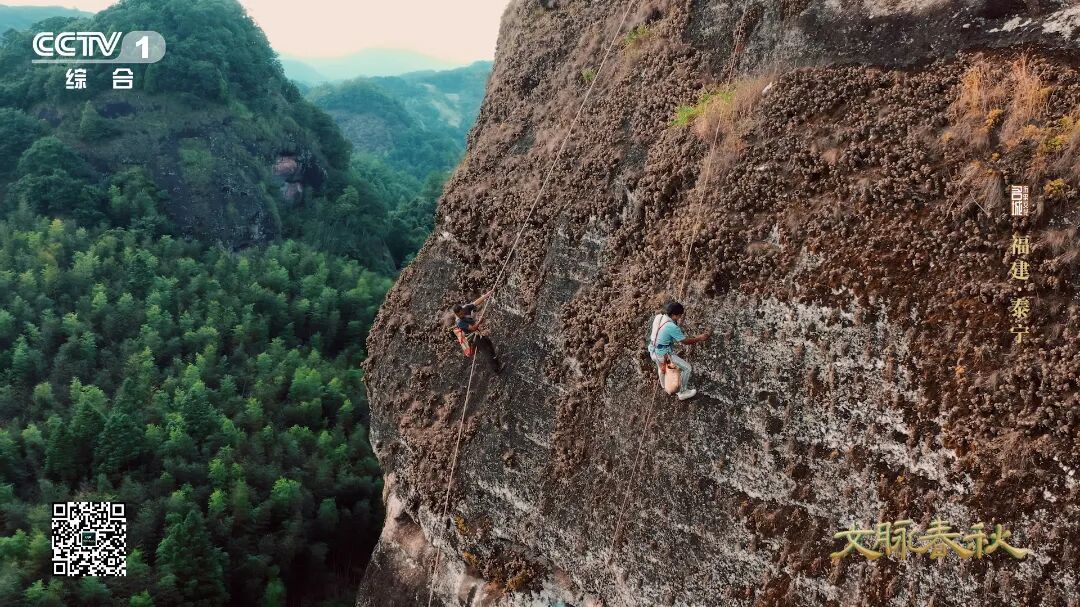 泰宁：挤在丹霞奇观里的袖珍古城