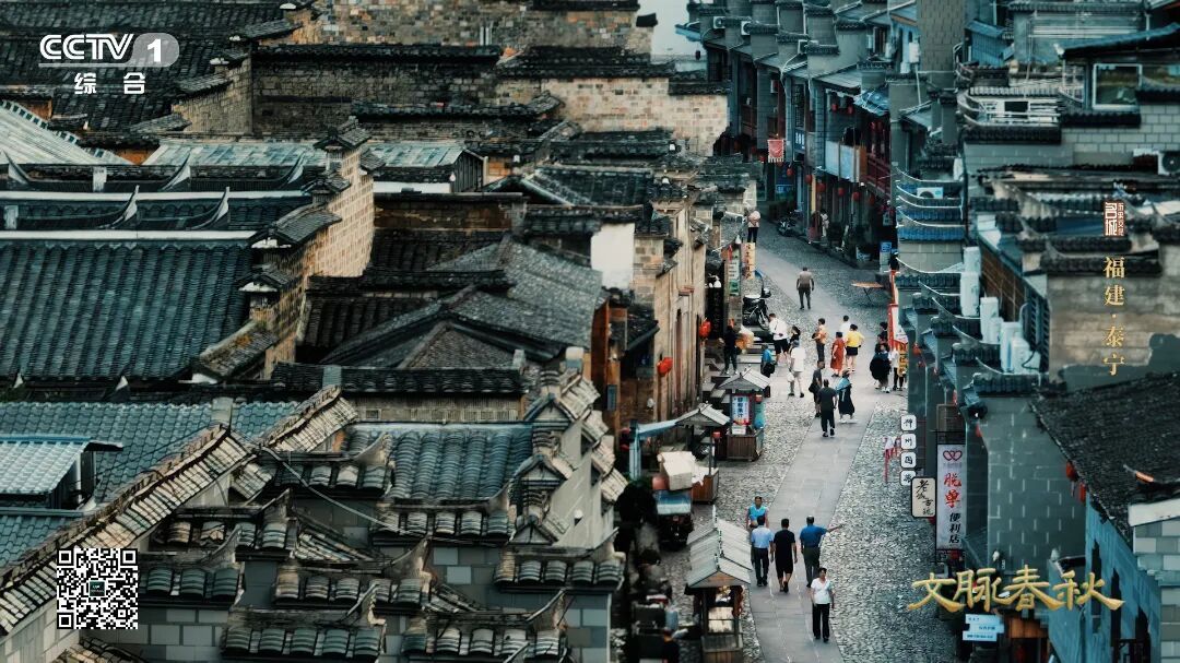 泰宁：挤在丹霞奇观里的袖珍古城