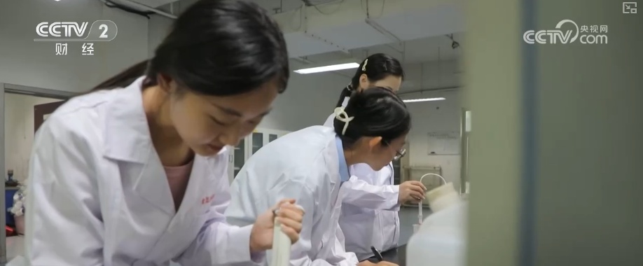 产学研融合高校科研“接地气” 打破学科壁垒为毕业生开拓全新职业蓝海