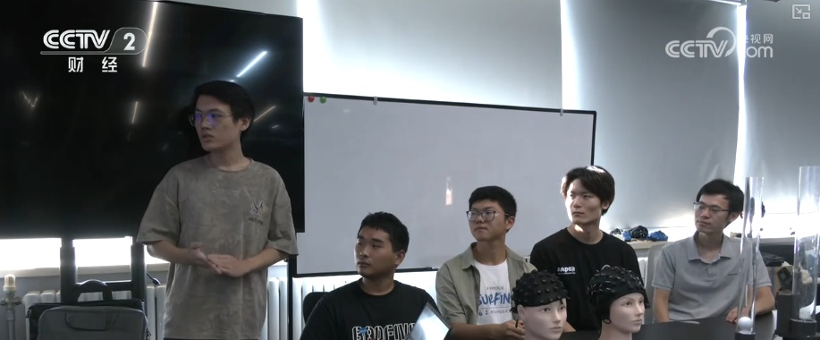 产学研融合高校科研“接地气” 打破学科壁垒为毕业生开拓全新职业蓝海