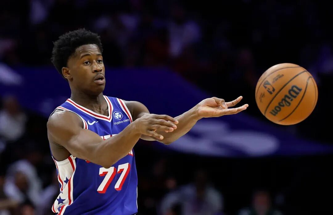 NBA | 3场75分！埃奇库姆超越艾弗森新秀得分纪录