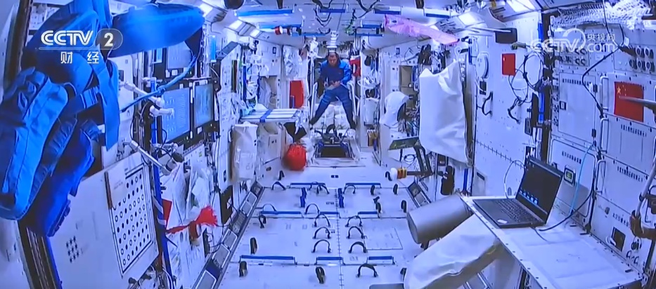 神舟二十一号整装待发 中国空间站再迎“太空会师”