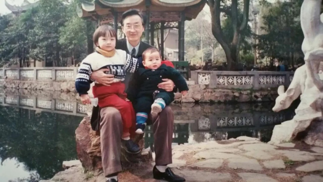 看完88岁爷爷的日常,等我老了也要这么酷! 看完88岁爷爷的日常,等我老了也要这么酷!