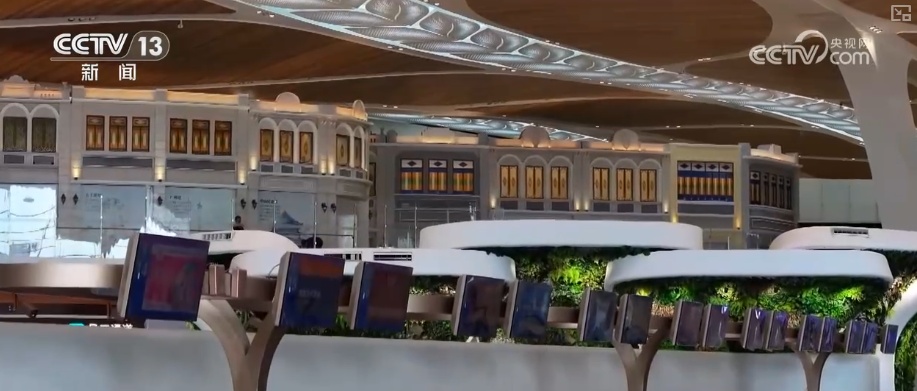 “3座航站楼+5条跑道”“智慧+文化”，亮点拉满！多视角解锁这座大型航空枢纽