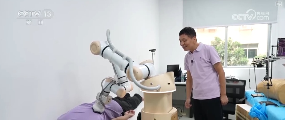 从“高端小众”走向“普惠大众” “科技助老”成为智能制造新增长极