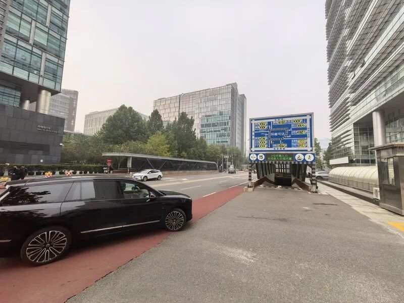 一街一策精准治理,今年北京累计新增机动车停车位近4万个 一街一策精准治理,今年北京累计新增机动车停车位近4万个