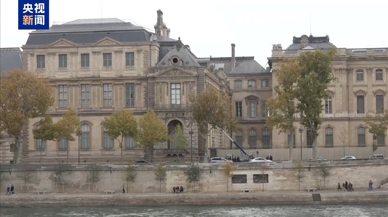 法国卢浮宫抢劫案2名嫌疑人将被正式起诉 法国卢浮宫抢劫案2名嫌疑人将被正式起诉