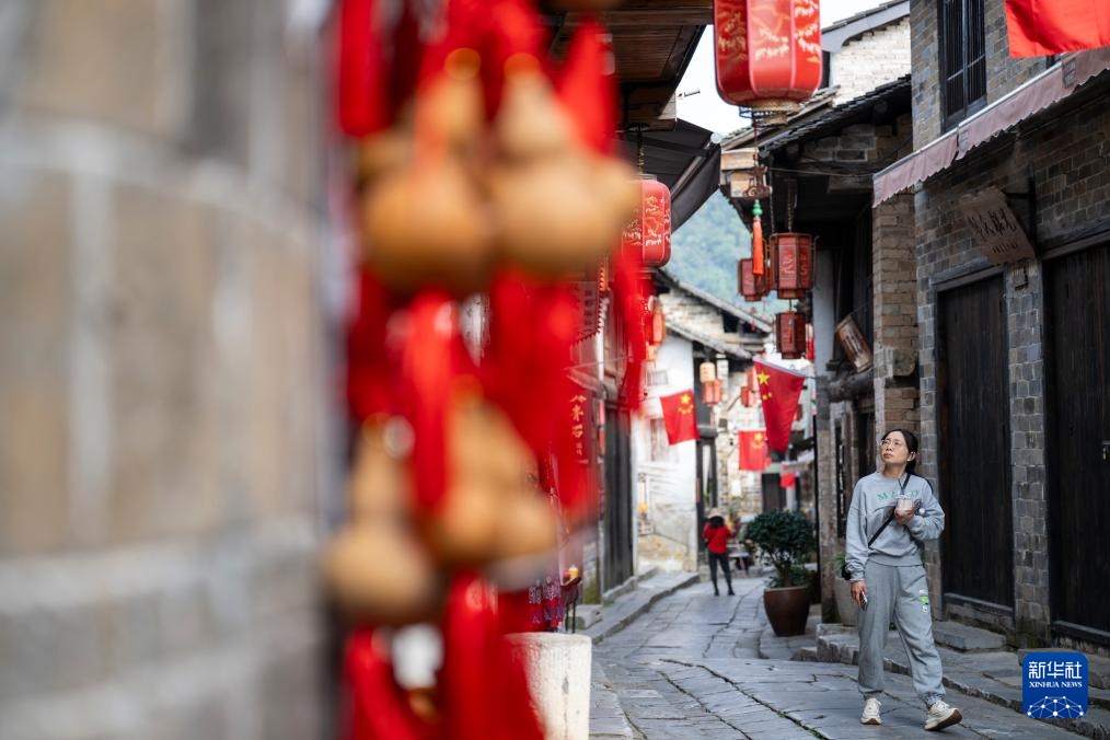 湖北羊楼洞：老街焕新打造特色旅游体验