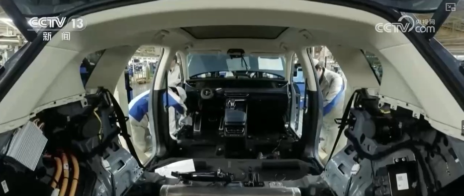 竞争力、国际化、技术多元、……借助关键词透视新能源汽车出口多点开花劲头足