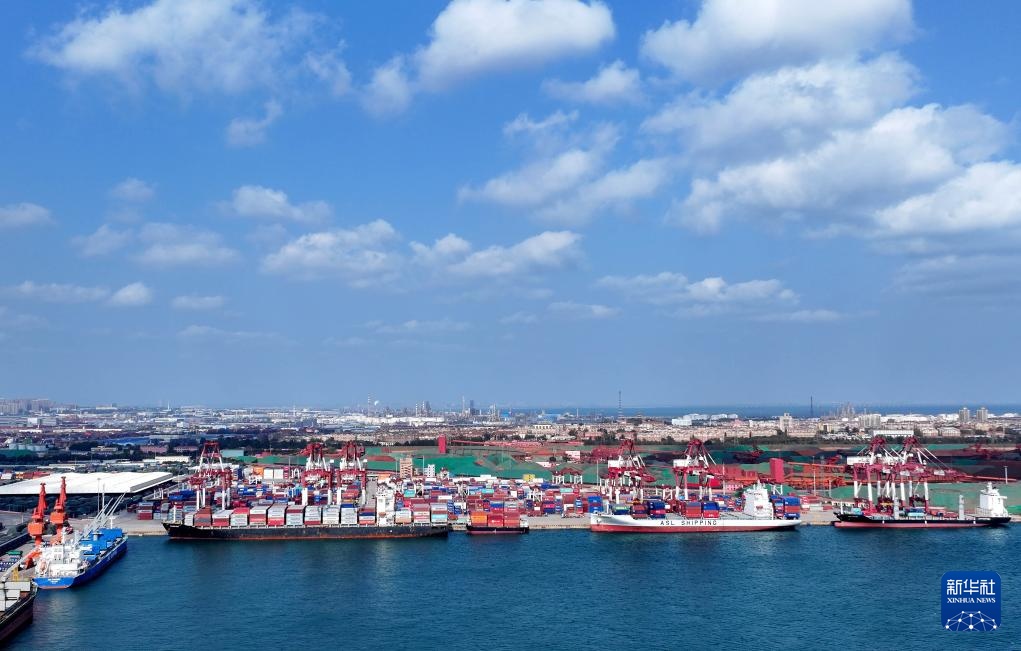 山东港口青岛港：搭建中日韩海上物流大通道