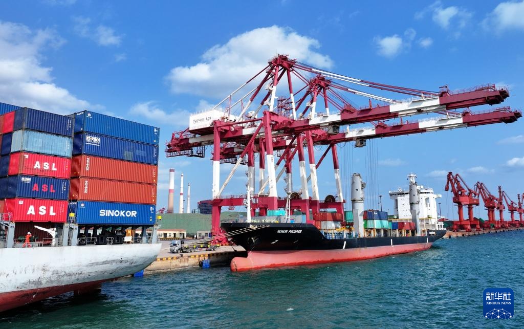 山东港口青岛港：搭建中日韩海上物流大通道