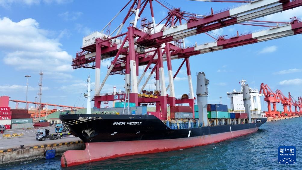 山东港口青岛港：搭建中日韩海上物流大通道