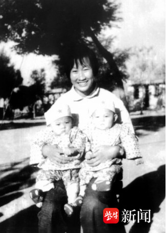 草原母亲断女儿奶喂给南京双胞胎 草原母亲断女儿奶喂给南京双胞胎