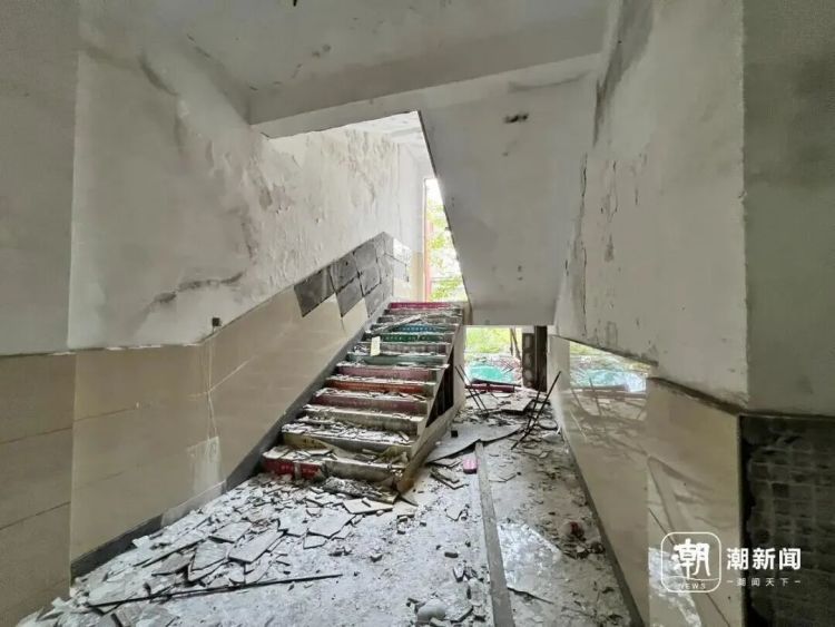 杭州一废弃学校成打卡点，曾有博主被困！紧急提醒