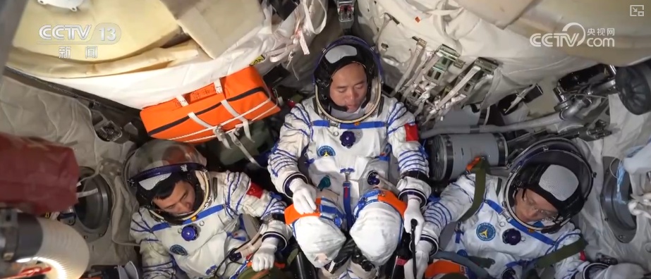 “70后”“80后”“90后”，出征！神舟二十一号乘组“跨界”也精彩