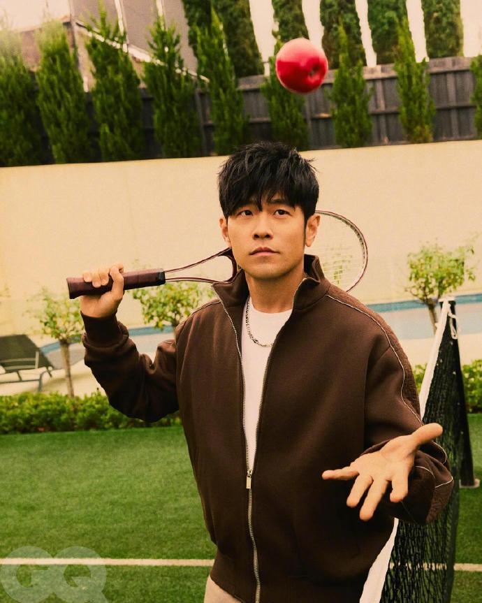 方文山透露周杰伦新专辑最新进展:已完成一半,计划于今年底或明年初发布 方文山透露周杰伦新专辑最新进展:已完成一半,计划于今年底或明年初发布