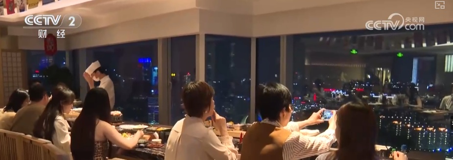 建设强大国内市场怎么干？“强大”二字有何深意？解读↓