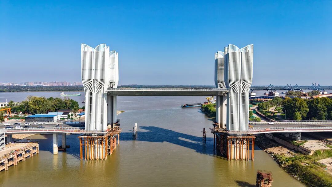 武汉首座升降桥，开通！就在中心城区