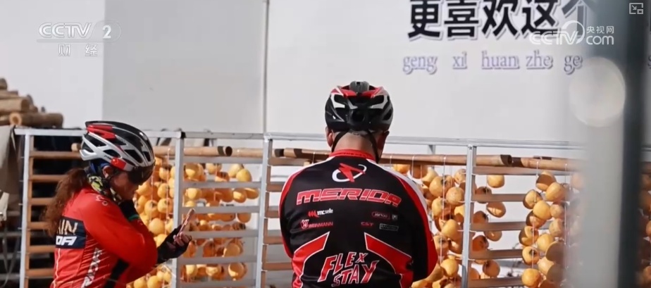 兴农、富农!“甜蜜产业”激活“农业+文旅+文化”多元融合新活力 兴农、富农!“甜蜜产业”激活“农业+文旅+文化”多元融合新活力