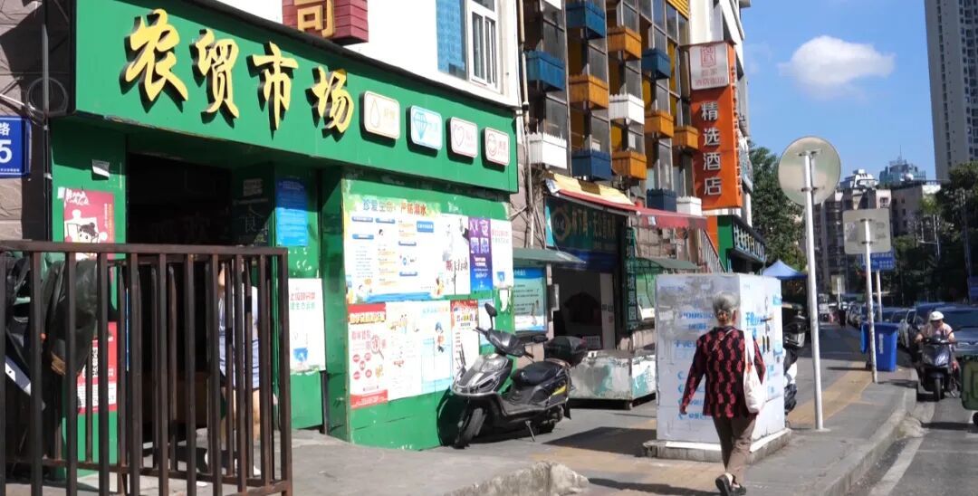 贵阳一菜场有人私自捕捉并公开售卖“农田卫士”？专家提醒：可能违法！