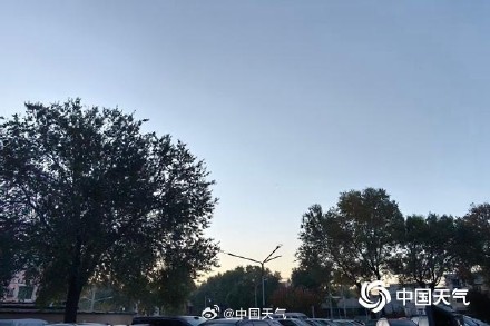 北京今天以晴为主最高温可达19℃ 白天北风较强阵风6级左右