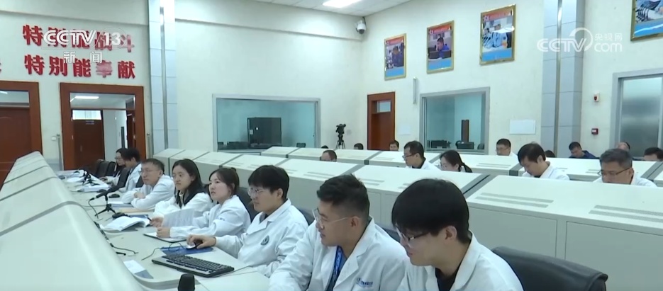 总指挥为你讲述神舟飞天20年的技术跃迁