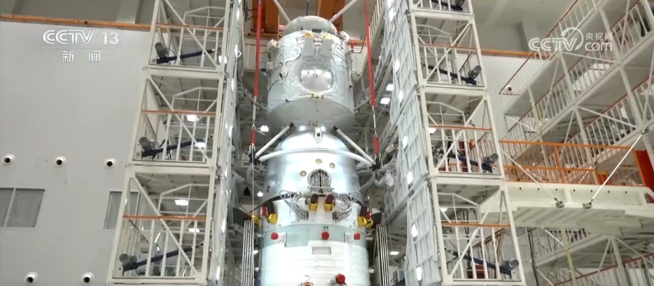 总指挥为你讲述神舟飞天20年的技术跃迁