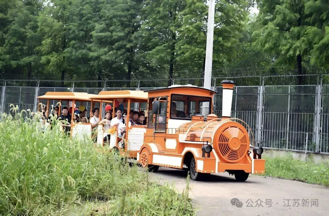 “苏超”夺冠后,泰州官宣:这些景区,免费! “苏超”夺冠后,泰州官宣:这些景区,免费!