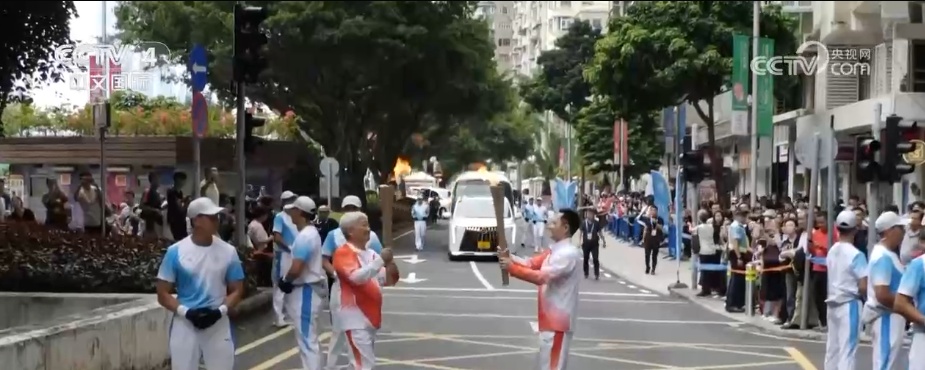十五运火炬传递有多特别？四城联动、各具特色，氛围感拉满！