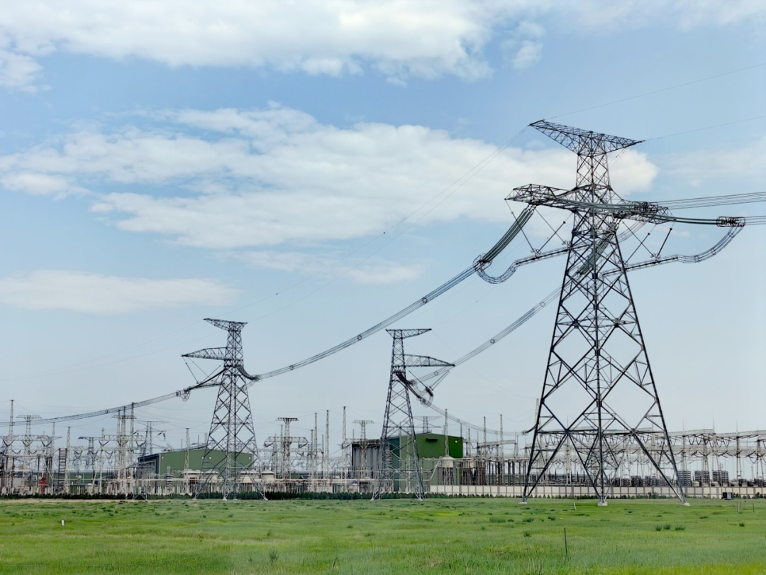 内蒙古很近 | 您手机充的电，可能是来自内蒙古的风！