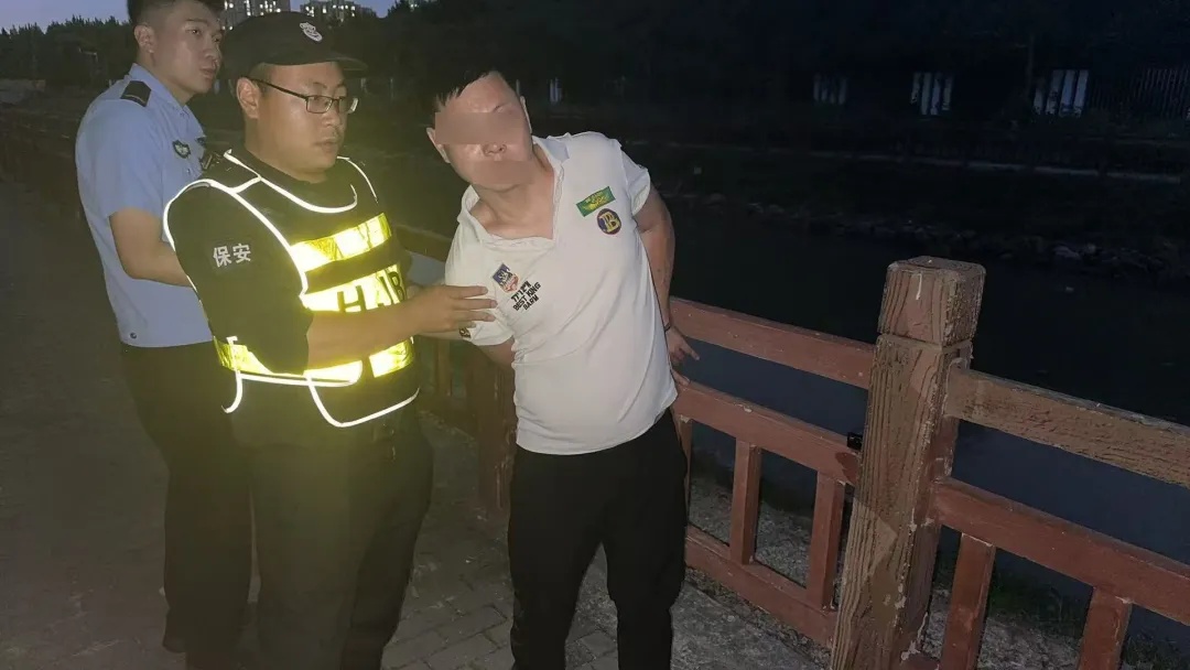 骗子还搞“远程监控”新手法?上海阿姨差点损失20万元 骗子还搞“远程监控”新手法?上海阿姨差点损失20万元