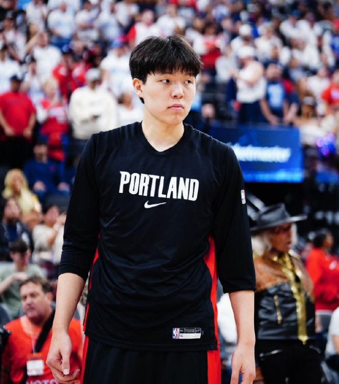 杨瀚森被下放到发展联盟!工作室发声:希望球迷给年轻人再多一点时间 杨瀚森被下放到发展联盟!工作室发声:希望球迷给年轻人再多一点时间