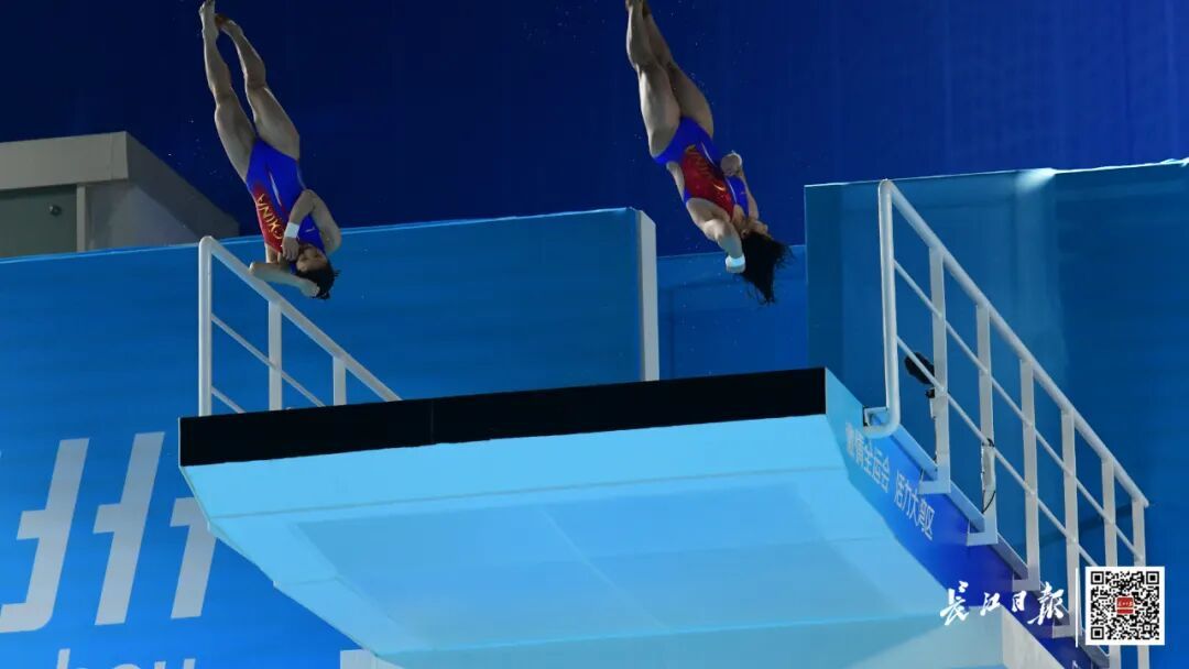 全红婵传来喜讯，热搜第一！网友：看哭了