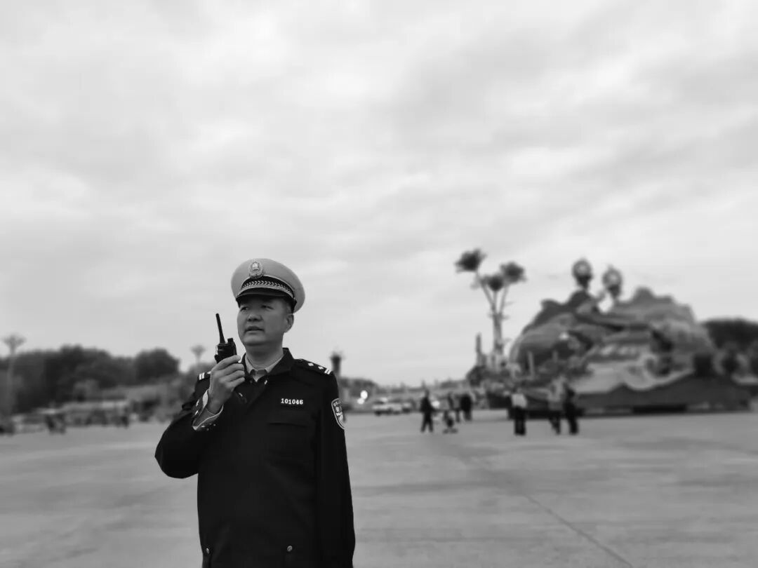 痛别交警王学武！今天是他的生日，26天前他在岗位上离开……