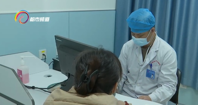 今年流感来势汹汹?病毒变异了?是否可控?专家→ 今年流感来势汹汹?病毒变异了?是否可控?专家→