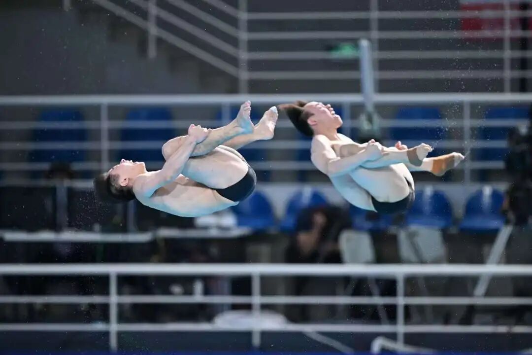 八连冠！谢思埸、陈艾森压阵，广东队勇夺十五运会跳水男团金牌