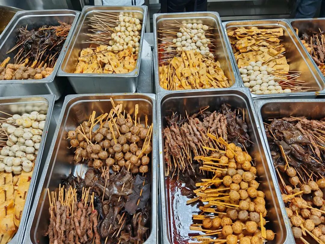 四川初中生给校长写信“超级想吃串串”，校长答复：安排！全校2000多人一起吃