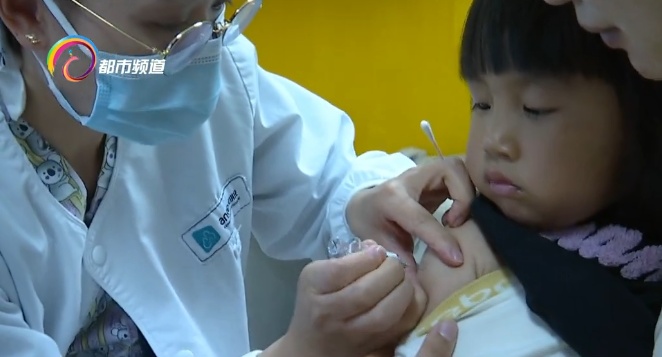 今年流感来势汹汹?病毒变异了?是否可控?专家→ 今年流感来势汹汹?病毒变异了?是否可控?专家→