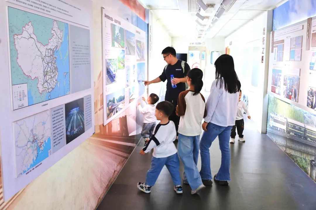 三条高铁并行！桥下还有“宝藏”