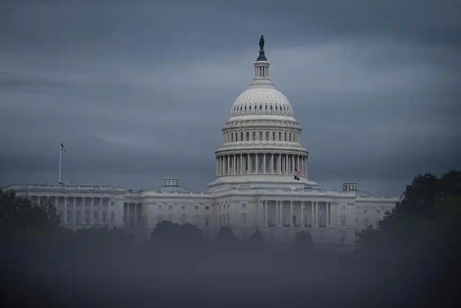 美国联邦政府“停摆”时长打破历史纪录 美国联邦政府“停摆”时长打破历史纪录