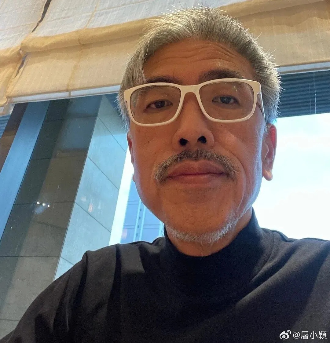 知名音乐人屠颖的儿子屠衡发文：爸爸在跑步机上摔倒，意外离世