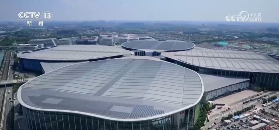 透过数据看进博 持续擦亮高水平对外开放“金名片” 透过数据看进博 持续擦亮高水平对外开放“金名片”