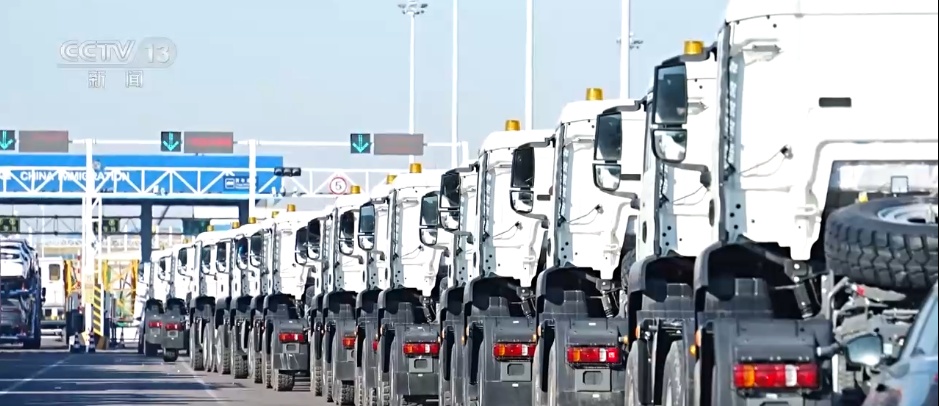 做好“火车头”、当好“试验田” 新疆自贸试验区亮出二周年“成绩单” 做好“火车头”、当好“试验田” 新疆自贸试验区亮出二周年“成绩单”