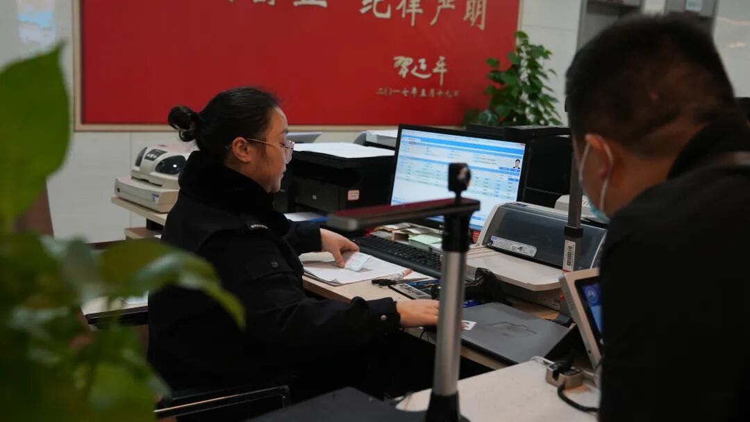 副驾驶没人扣3分？超速全部改扣6分？交警部门回应