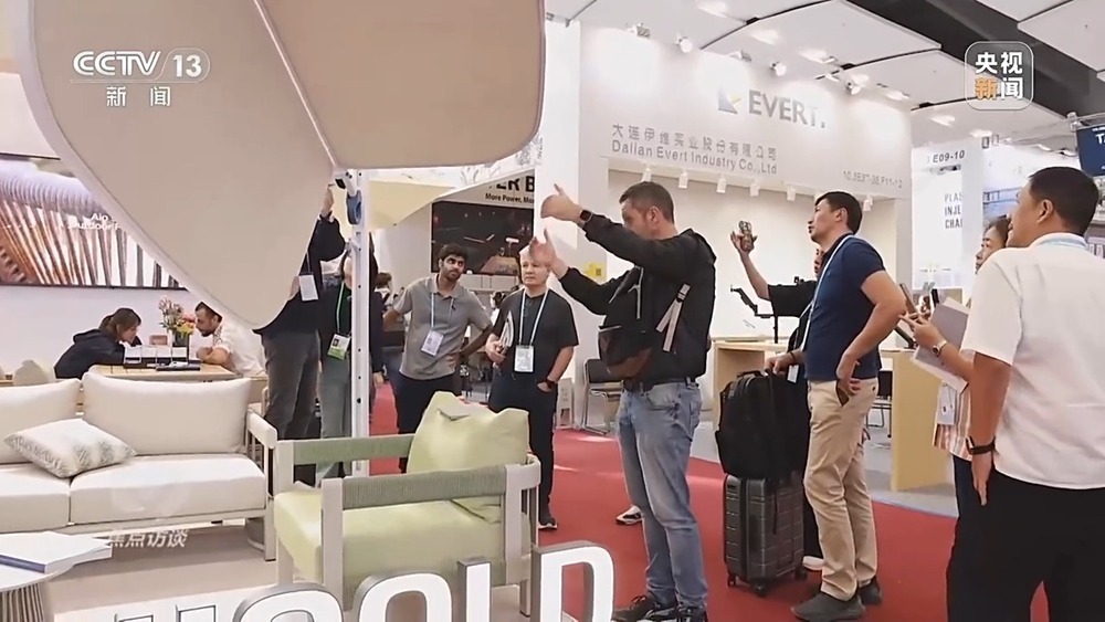 焦点访谈丨向新向智向绿活力释放 广交会彰显全球贸易新图景 焦点访谈丨向新向智向绿活力释放 广交会彰显全球贸易新图景