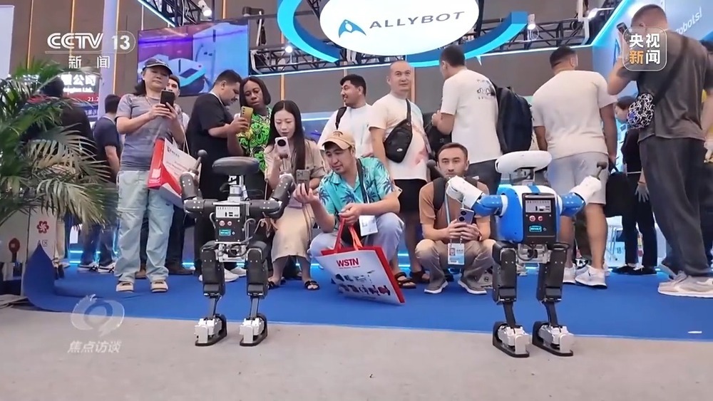 焦点访谈丨向新向智向绿活力释放 广交会彰显全球贸易新图景 焦点访谈丨向新向智向绿活力释放 广交会彰显全球贸易新图景