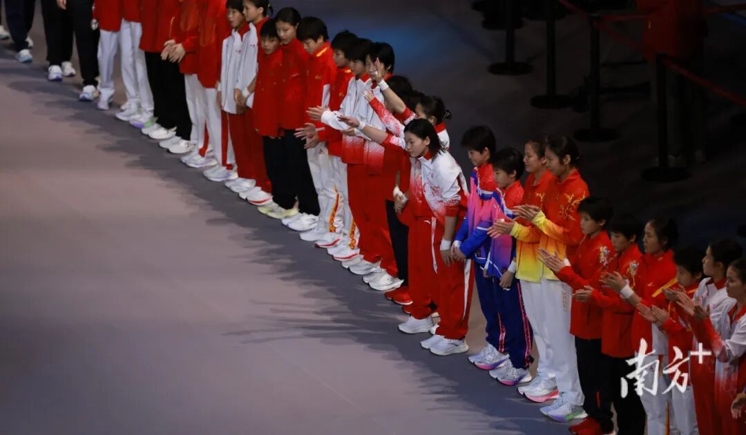 全红婵、王伟莹进入决赛!“神仙打架”今晚上演 全红婵、王伟莹进入决赛!“神仙打架”今晚上演